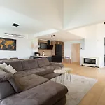 Dedaj Resort - Penthouse Suite Arben