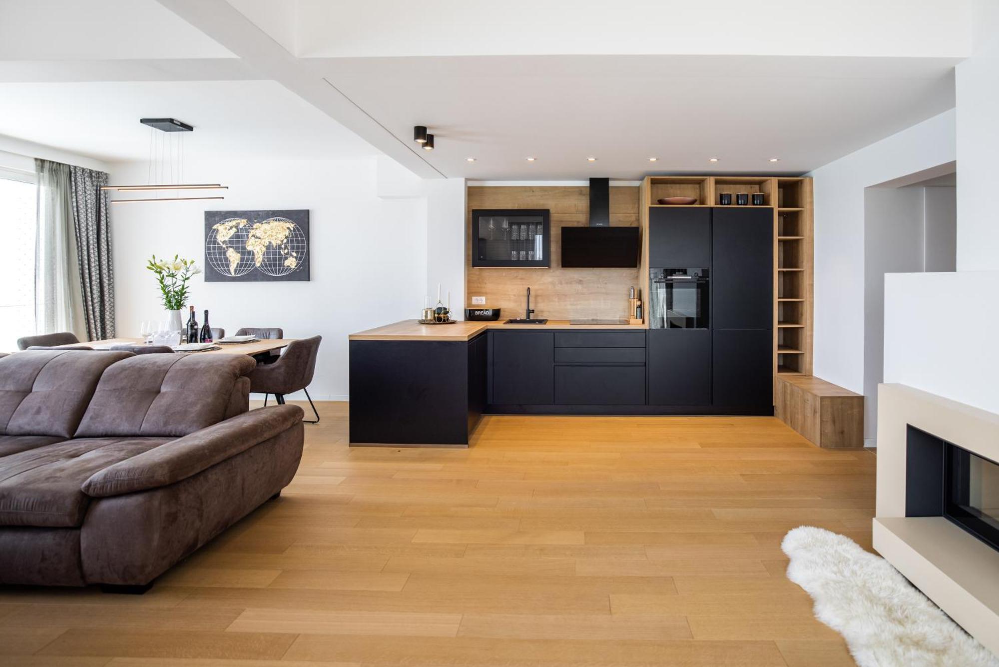 Dedaj - Penthouse Arben Apartment *
