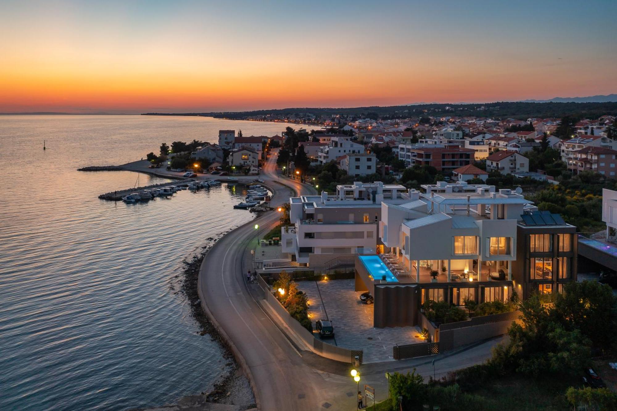 Apartment Dedaj - Penthouse Arben Zadar
